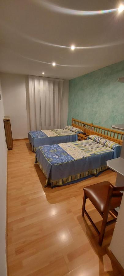 Hostal Del Campo Arévalo Eksteriør bilde