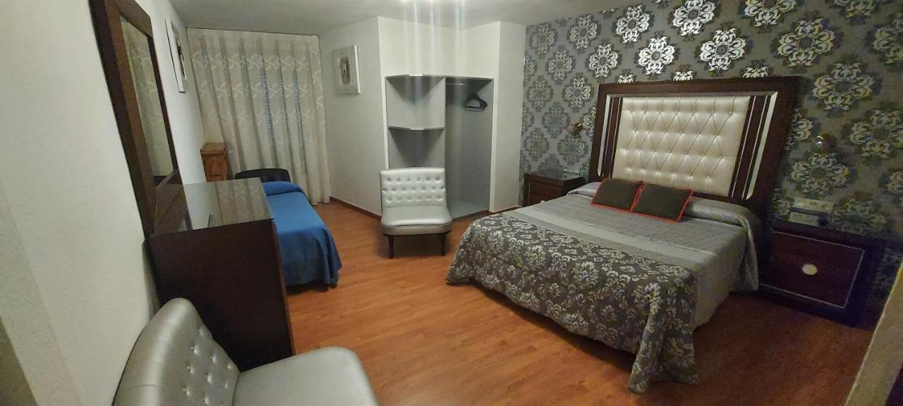 Hostal Del Campo Arévalo Eksteriør bilde